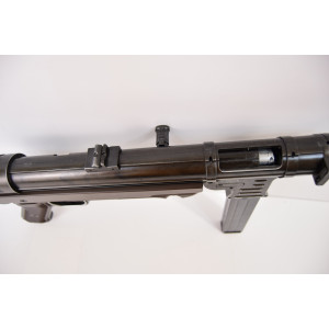 Пневматический пистолет-пулемет Umarex Legends MP-40 German Legacy Edition
